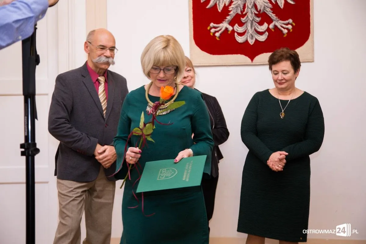 Miejskie obchody Dnia Edukacji Narodowej (zdjęcia, wideo)