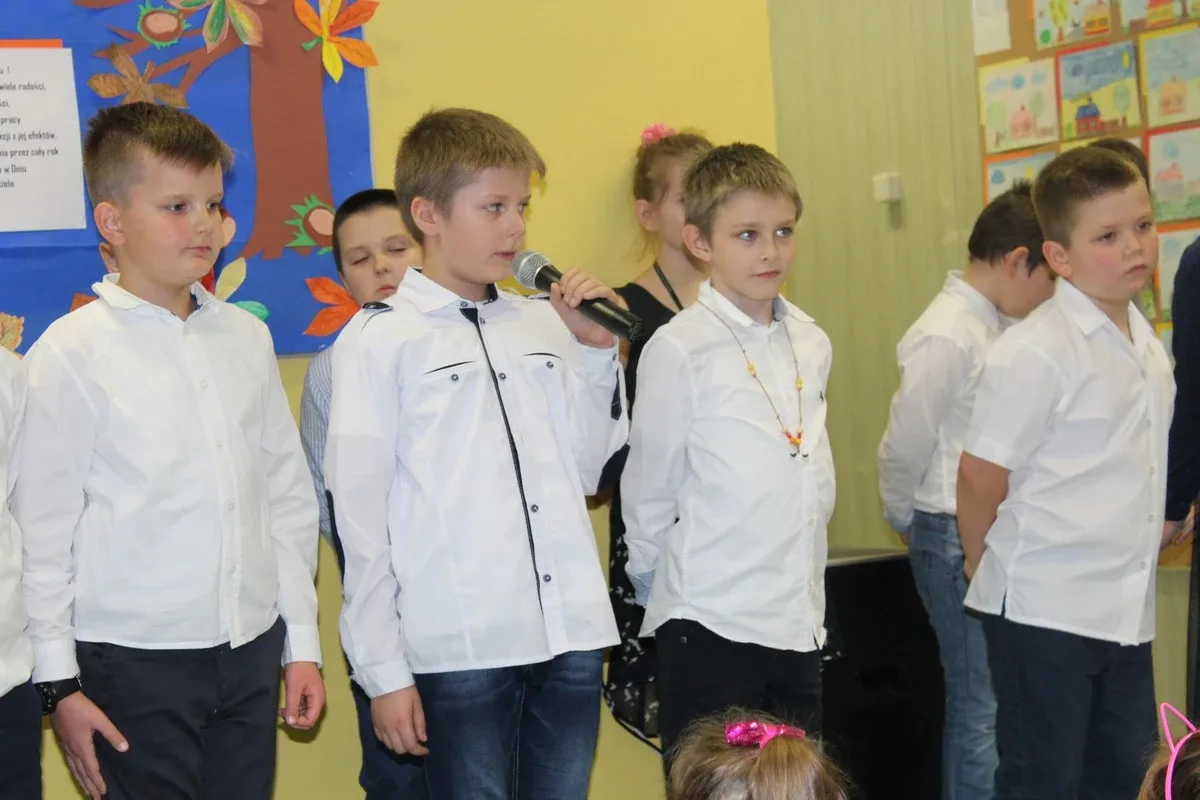 Święto nauczycieli w SP nr 1 (zdjęcia)