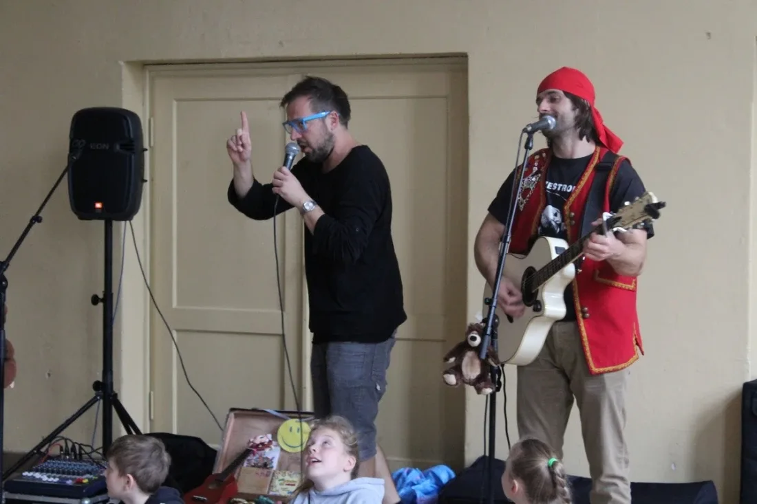 Małe piosenki o wielkich sprawach - koncert w SP1 (zdjęcia)