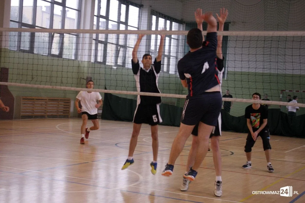 Wystartowała Liga Siatkarzy Amatorów (zdjęcia)