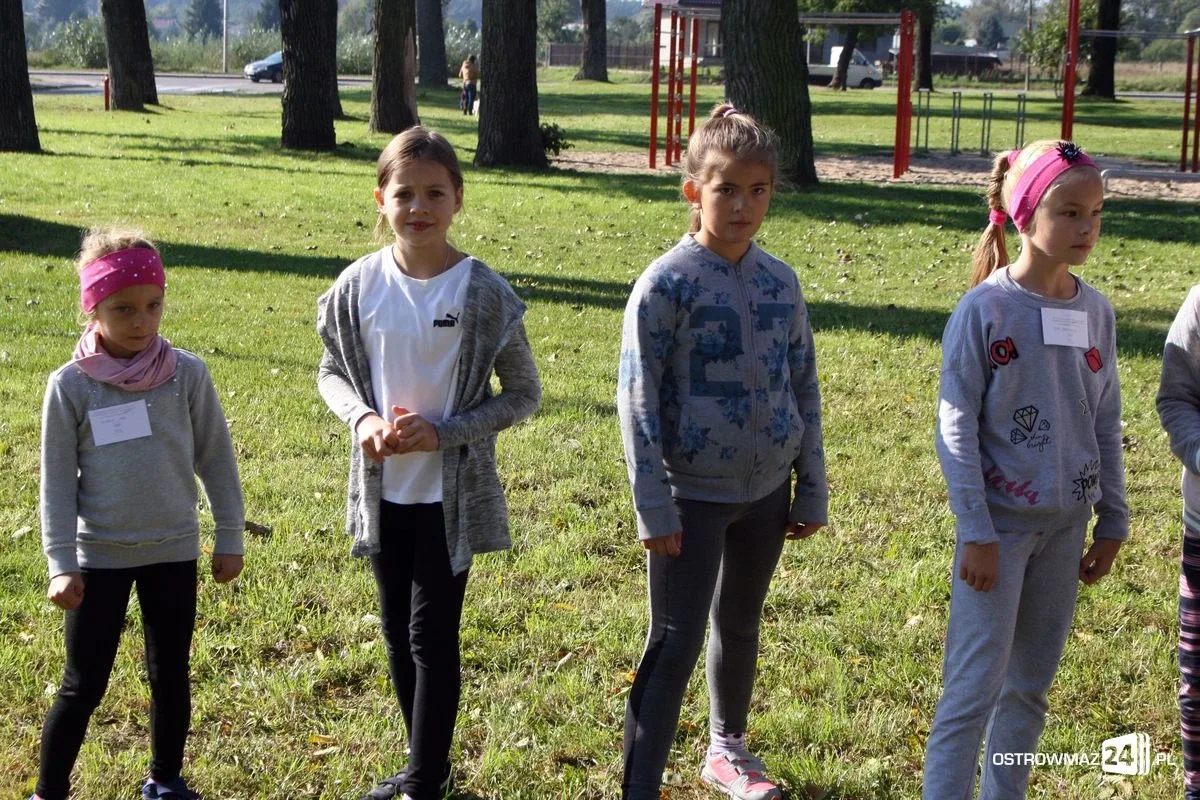 Szkolne mistrzostwa miasta w indywidualnych biegach przełajowych (zdjęcia)