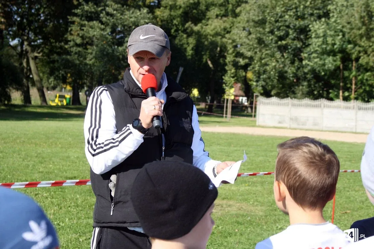 Szkolne mistrzostwa miasta w indywidualnych biegach przełajowych (zdjęcia)