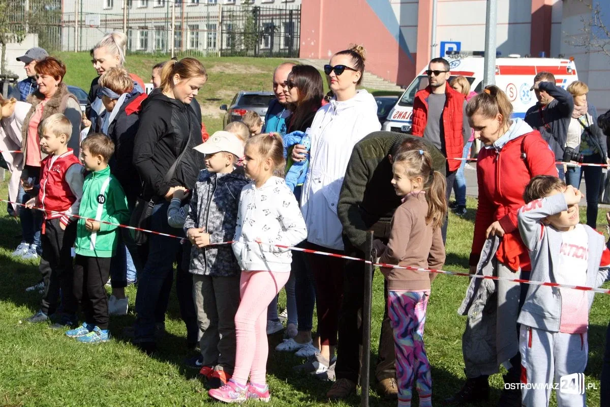 Szkolne mistrzostwa miasta w indywidualnych biegach przełajowych (zdjęcia)