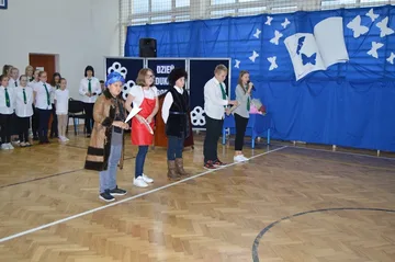 Dzień Edukacji Narodowej w ostrowskiej "Trójce" (zdjęcia)