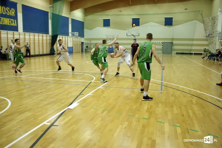 Sokół nie dał rady Stali Stalowa Wola (zdjęcia)