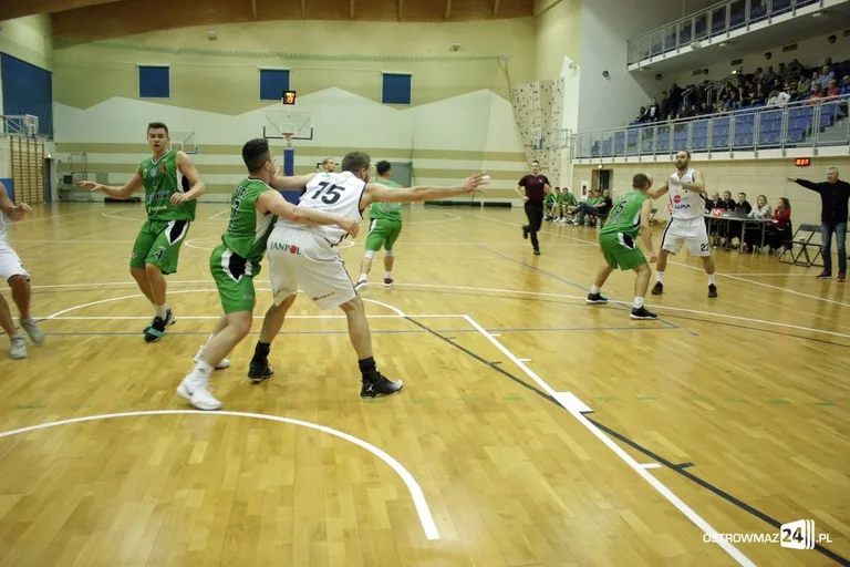 Sokół nie dał rady Stali Stalowa Wola (zdjęcia)