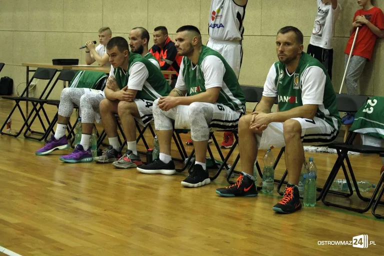 Sokół nie dał rady Stali Stalowa Wola (zdjęcia)