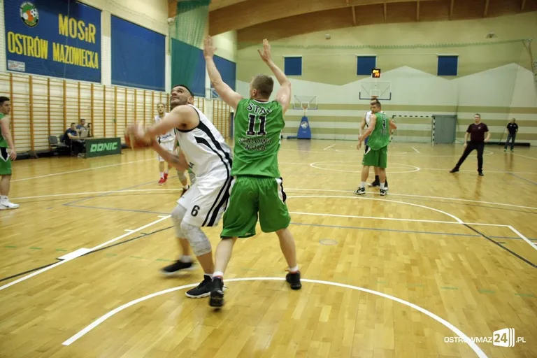 Sokół nie dał rady Stali Stalowa Wola (zdjęcia)
