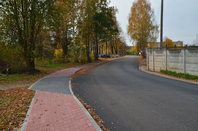 Małkinia Górna: ul. Kolejowa przebudowana (zdjęcia)