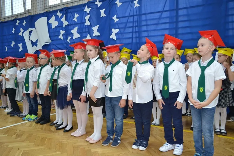 Ślubowanie pierwszoklasistów w "Trójce" (zdjęcia)