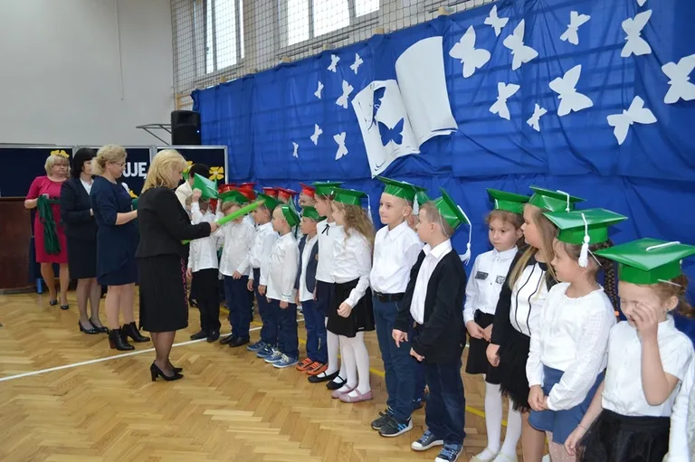 Ślubowanie pierwszoklasistów w "Trójce" (zdjęcia)