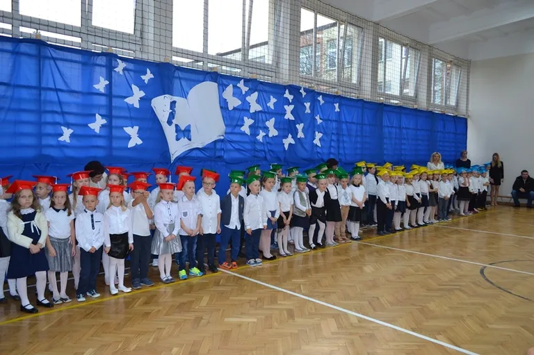 Ślubowanie pierwszoklasistów w "Trójce" (zdjęcia)