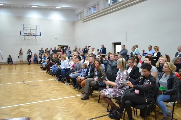 Ślubowanie pierwszoklasistów w "Trójce" (zdjęcia)