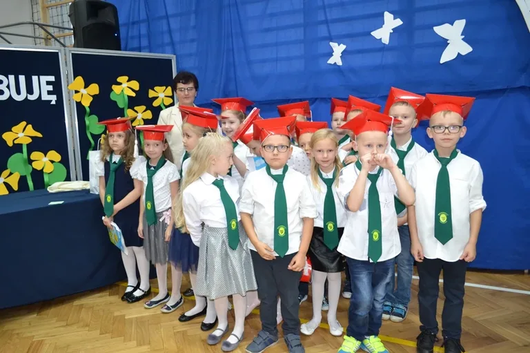 Ślubowanie pierwszoklasistów w "Trójce" (zdjęcia)