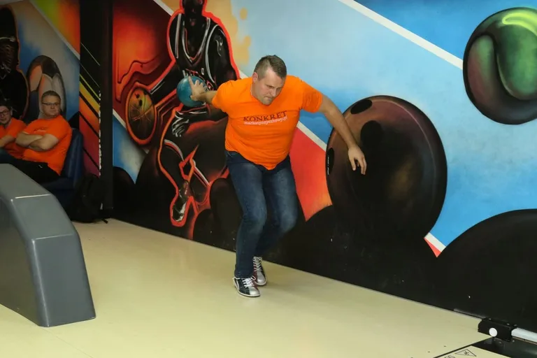 Kręglarze z kolejnym triumfem (zdjęcia, wideo)