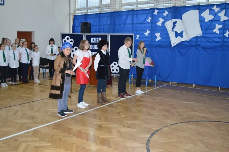 Dzień Edukacji Narodowej w ostrowskiej "Trójce" (zdjęcia)