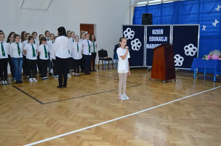 Dzień Edukacji Narodowej w ostrowskiej "Trójce" (zdjęcia)