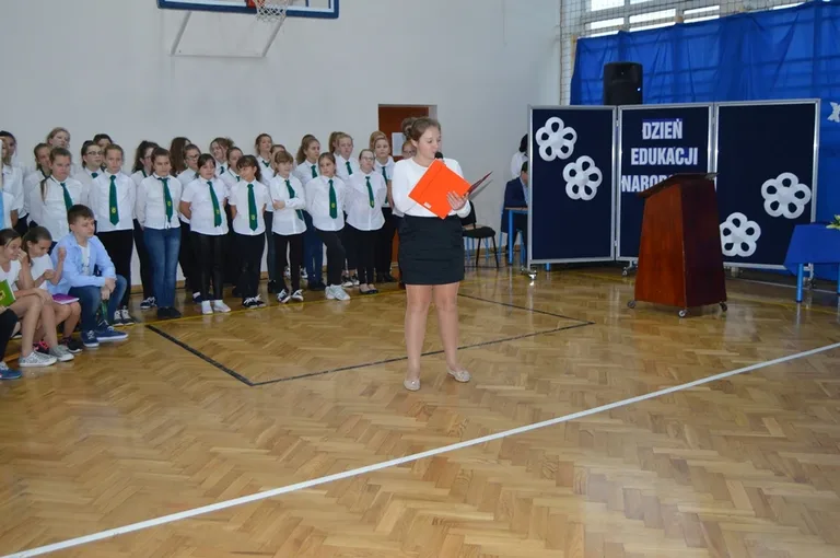 Dzień Edukacji Narodowej w ostrowskiej "Trójce" (zdjęcia)