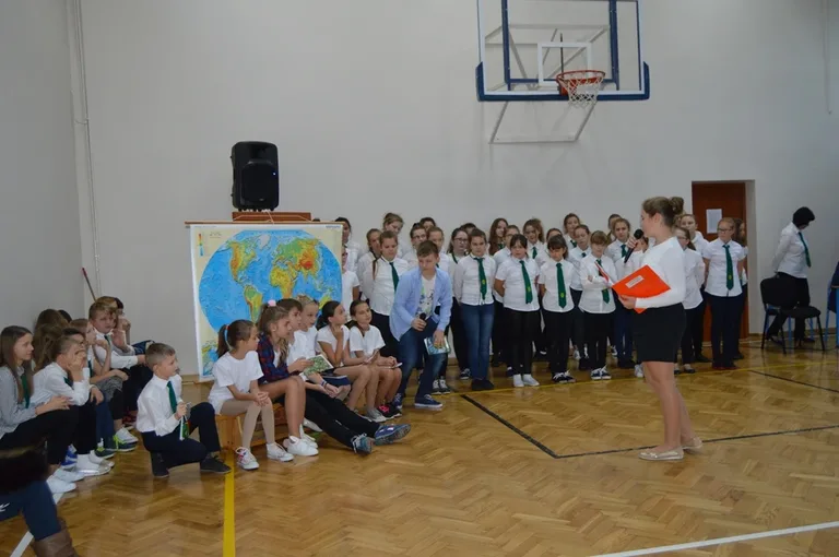 Dzień Edukacji Narodowej w ostrowskiej "Trójce" (zdjęcia)