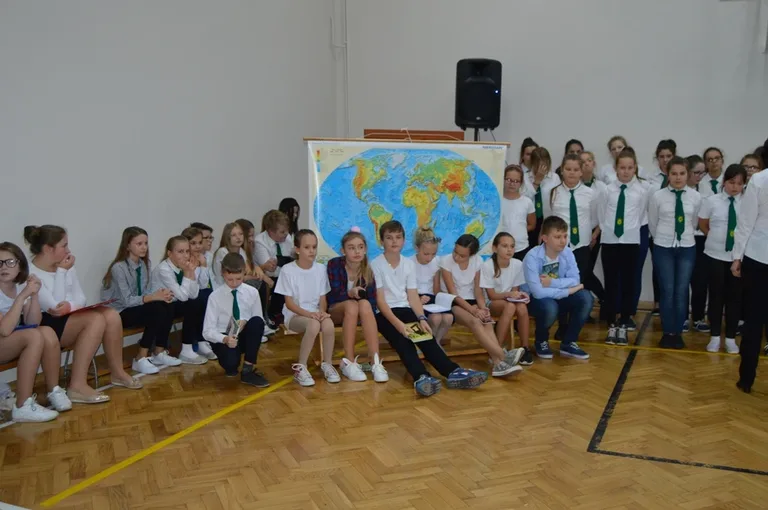 Dzień Edukacji Narodowej w ostrowskiej "Trójce" (zdjęcia)