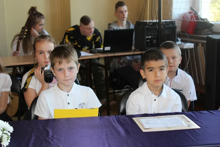 Najmłodsi w hołdzie papieżowi (zdjęcia)