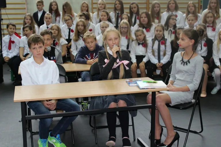 Święto nauczycieli w "Jedynce" (zdjęcia)