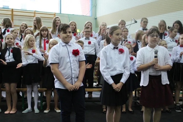 Święto nauczycieli w "Jedynce" (zdjęcia)