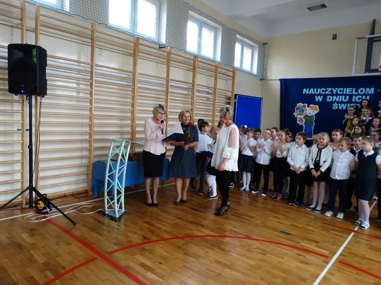 Dzień Edukacji Narodowej w "Dwójce" (zdjęcia)