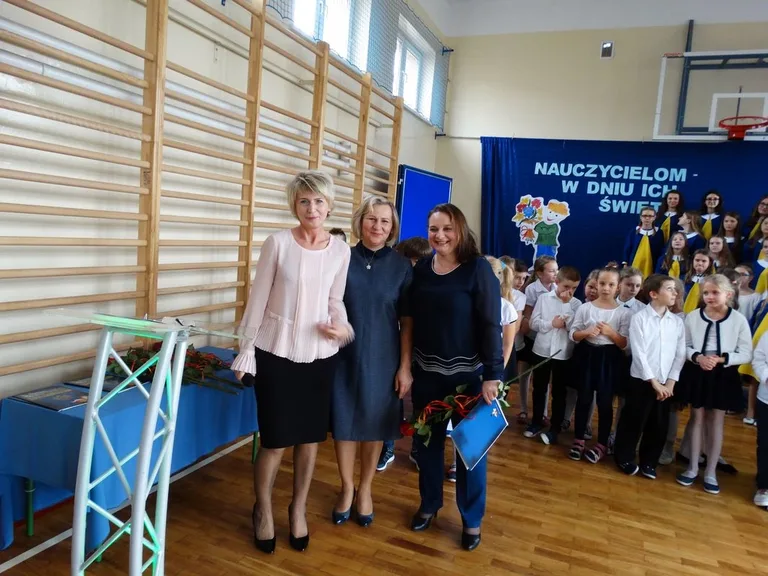 Dzień Edukacji Narodowej w "Dwójce" (zdjęcia)