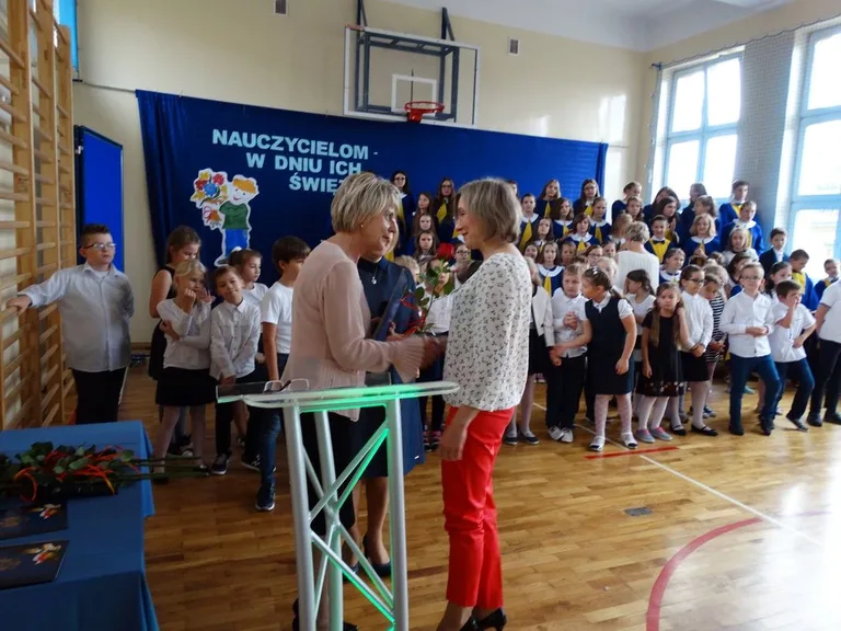 Dzień Edukacji Narodowej w "Dwójce" (zdjęcia)