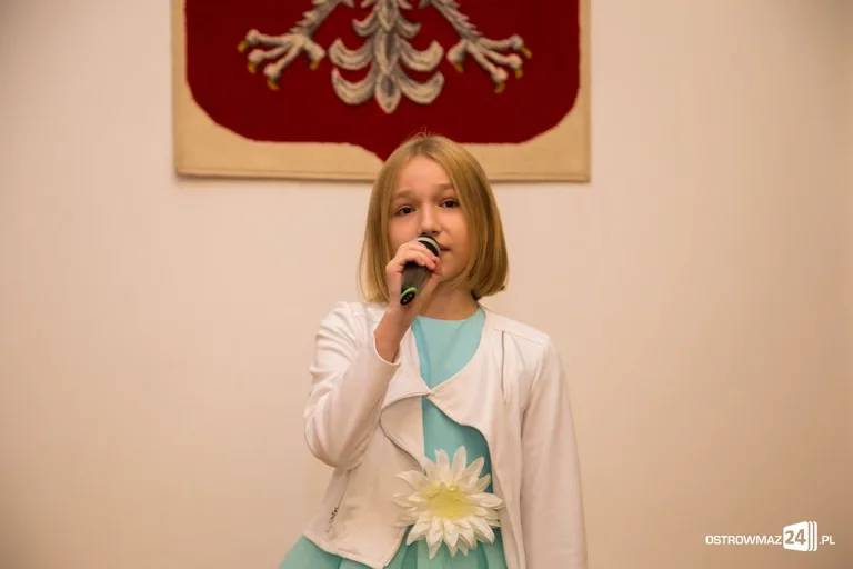 Miejskie obchody Dnia Edukacji Narodowej (zdjęcia, wideo)