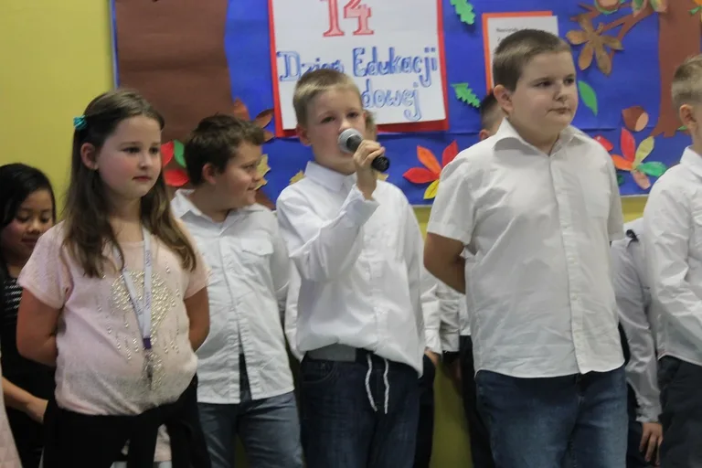 Święto nauczycieli w SP nr 1 (zdjęcia)