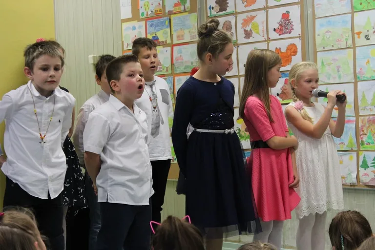 Święto nauczycieli w SP nr 1 (zdjęcia)