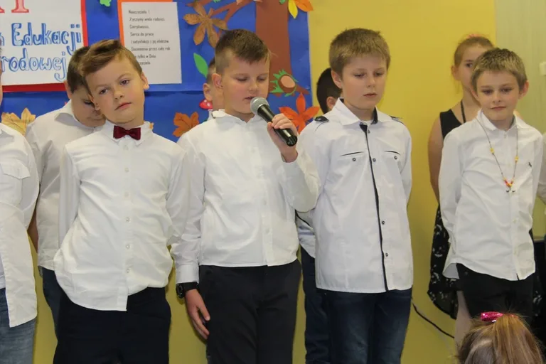 Święto nauczycieli w SP nr 1 (zdjęcia)