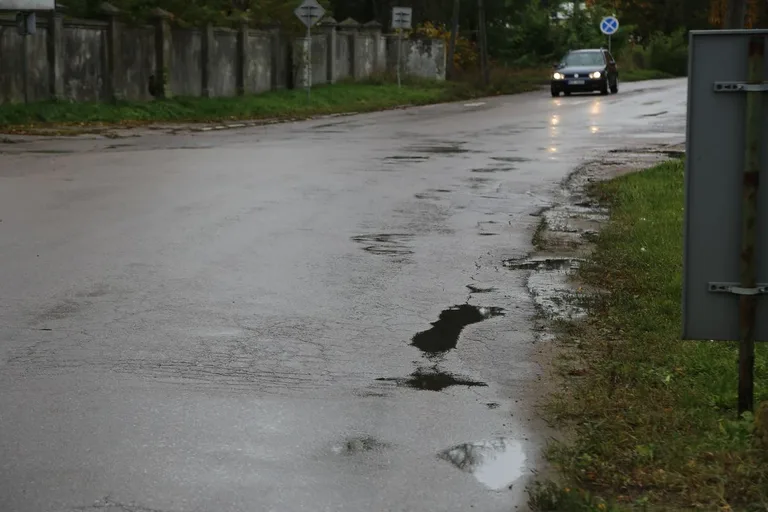 Czytelnik pyta: kiedy remont ulicy Sikorskiego? (zdjęcia)