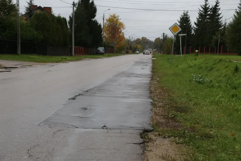 Czytelnik pyta: kiedy remont ulicy Sikorskiego? (zdjęcia)