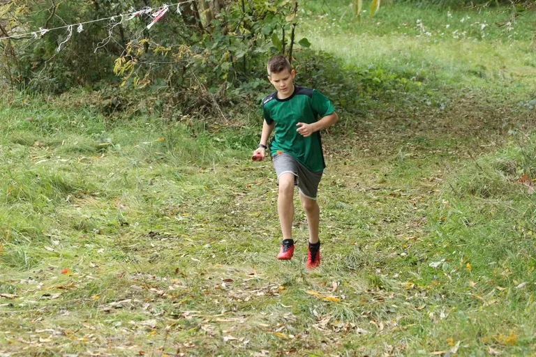 Duży sukces przełajowy SP Zaręby Kościelne (zdjęcia, wideo)