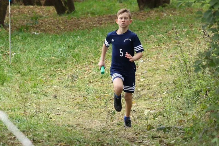 Duży sukces przełajowy SP Zaręby Kościelne (zdjęcia, wideo)