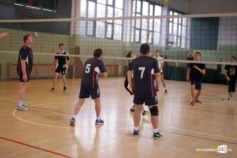 Wystartowała Liga Siatkarzy Amatorów (zdjęcia)