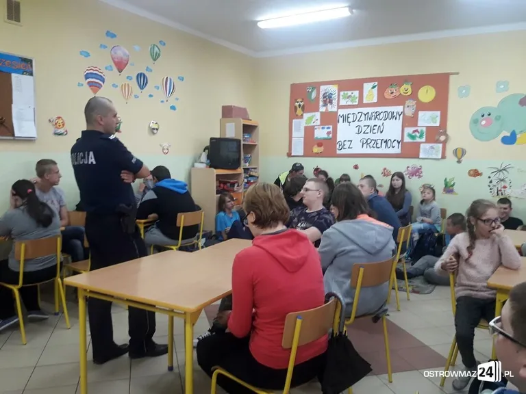 Dzień bez przemocy w Starym Lubiejewie (zdjęcia)