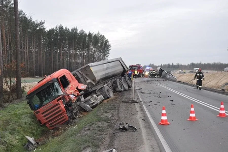 Groźny wypadek na S8 (nowe fakty, zdjęcia)