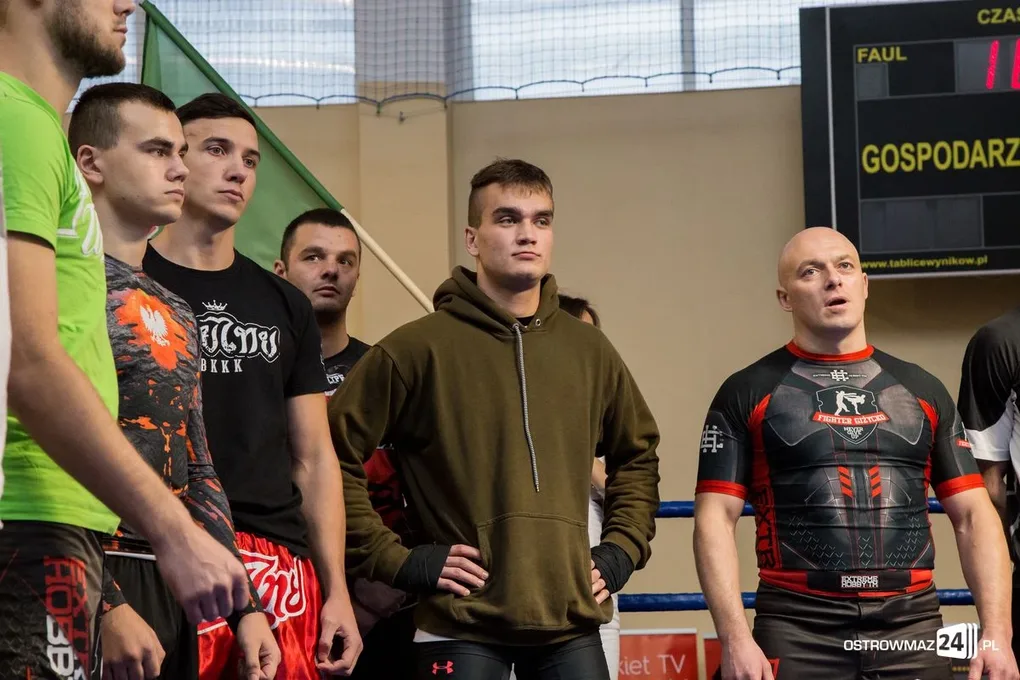 Krew, pot i łzy Majewskiego (zdjęcia, wideo)