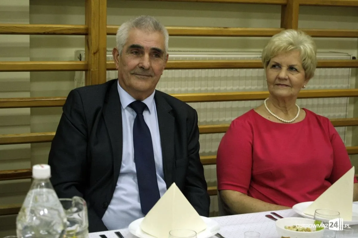 Andrzejkowa zabawa słuchaczy UTW (zdjęcia)