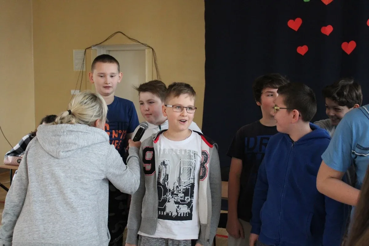 "I love jedynka". Uczniowie lepiej poznali historię szkoły (zdjęcia)