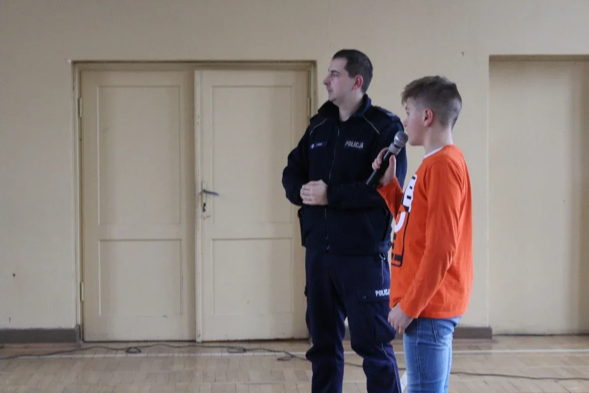 Rozmawiali o zapobieganiu przemocy w "jedynce" (zdjęcia)