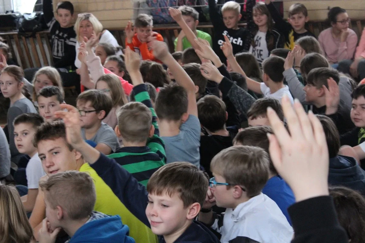 Rozmawiali o zapobieganiu przemocy w "jedynce" (zdjęcia)