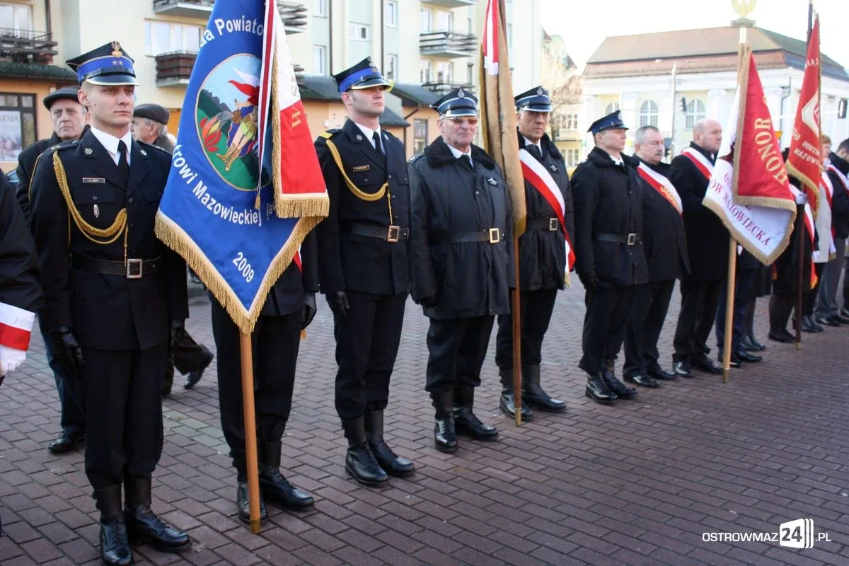 Upamiętnili rocznicę odzyskania niepodległości (zdjęcia)