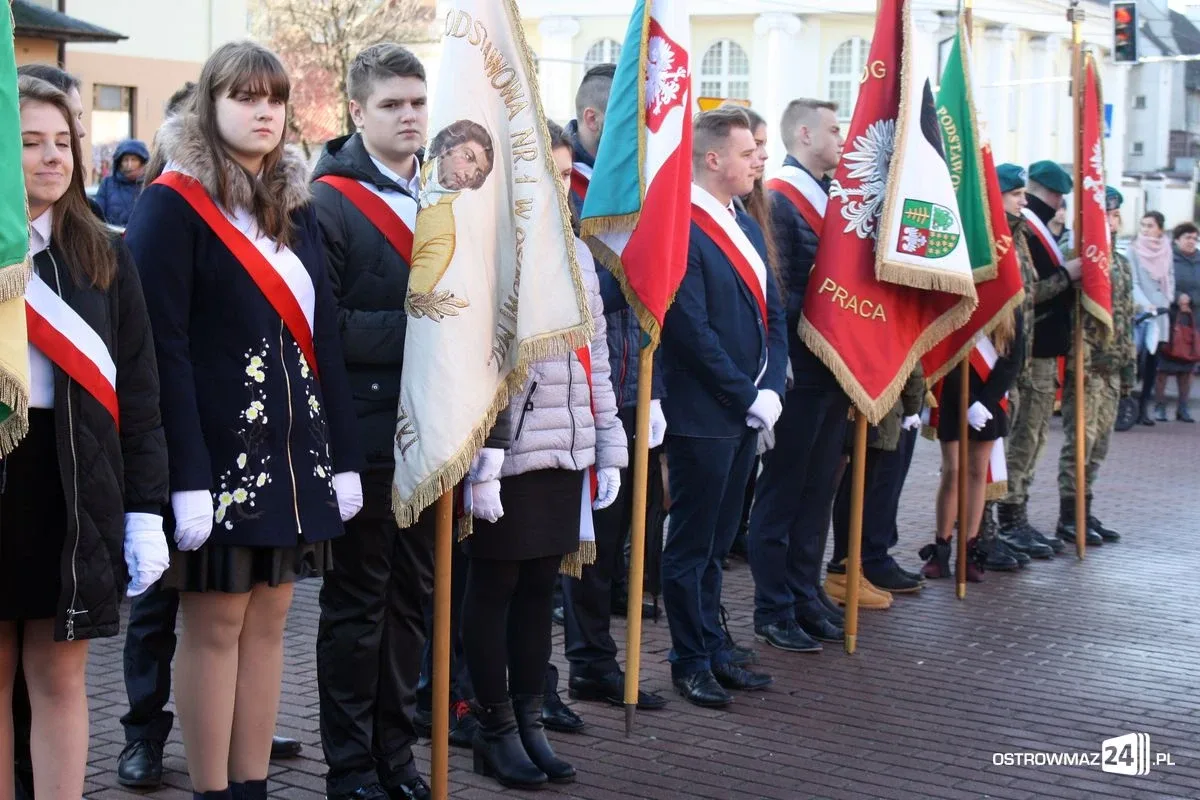 Upamiętnili rocznicę odzyskania niepodległości (zdjęcia)