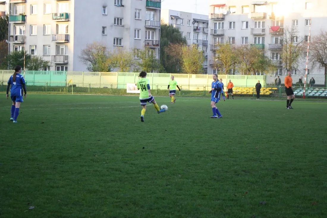 Pogoń Siedlce rozstrzelana na Warchalskiego (zdjęcia)