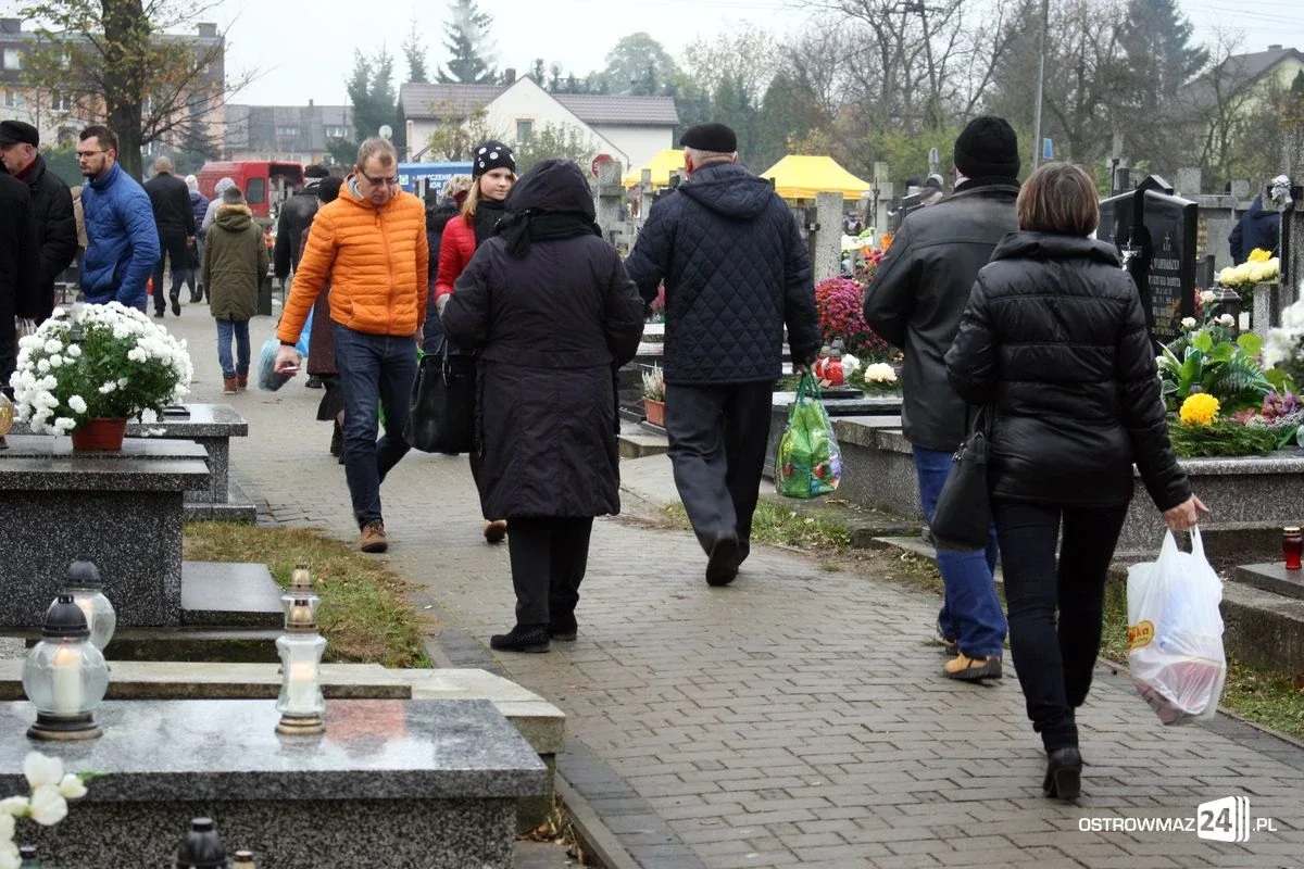 Dzień Wszystkich Świętych (zdjęcia)